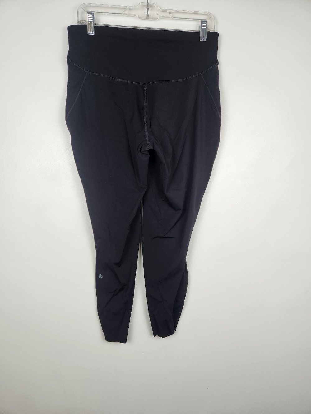 Lululemon In Movement High-Rise Tight 25" - Black​ - Picture 2 of 7